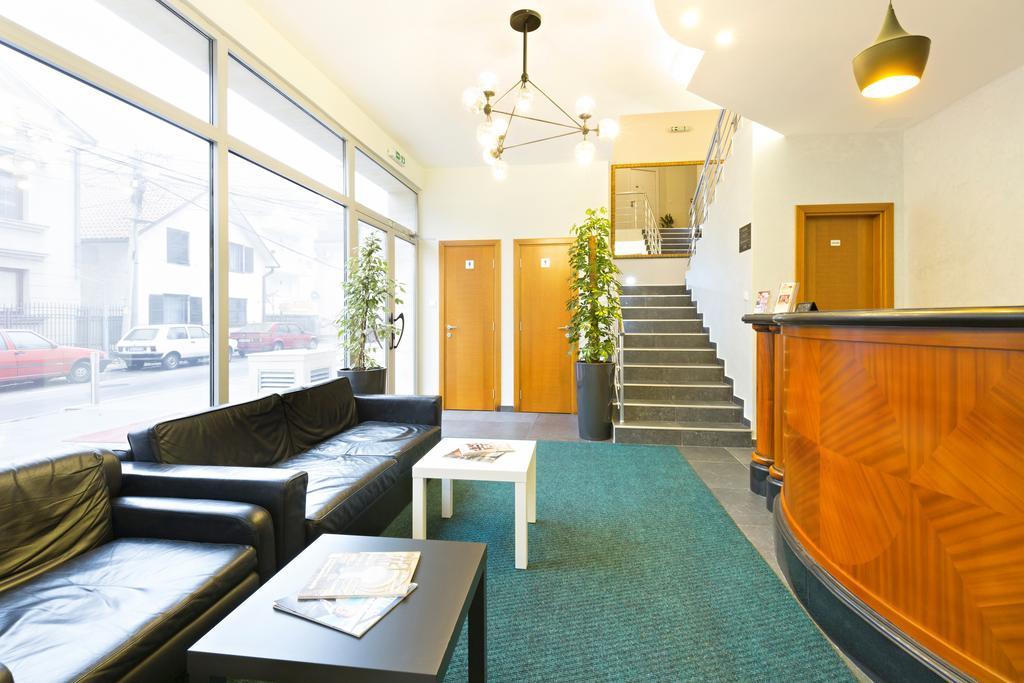 Hotel Avalon Garni Belgrade Exterior photo