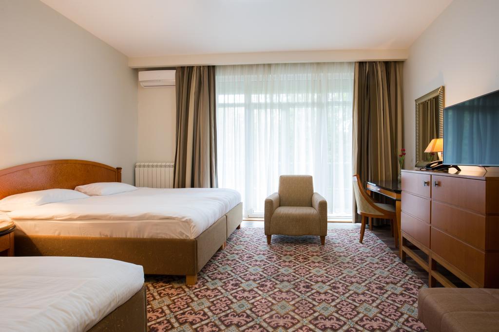 Hotel Avalon Garni Belgrade Exterior photo